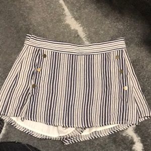 Ethereal white & blue stripped skort